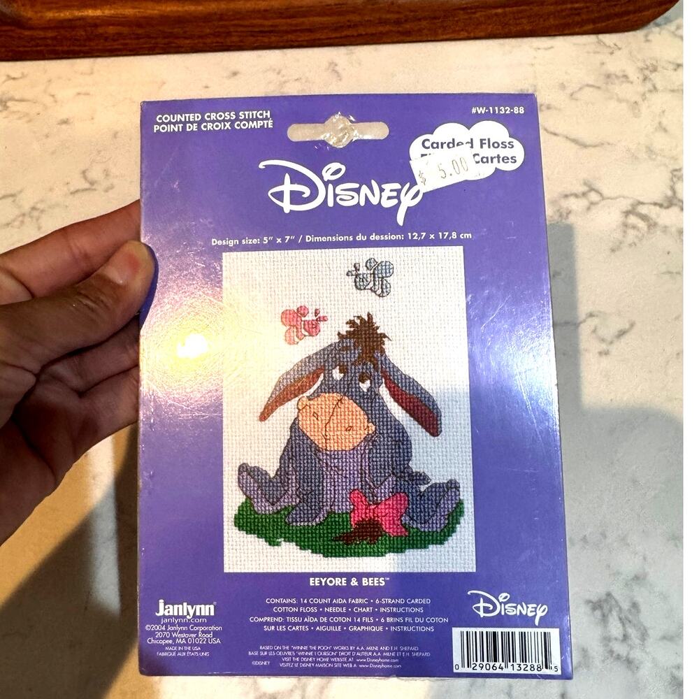 Janlynn Disney Eeyore & Bees Counted Cross Stitch Kit Winnie the Pooh character